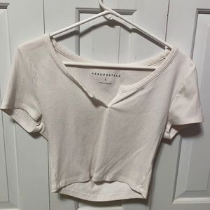 white areopostal V neck cropped top shirt